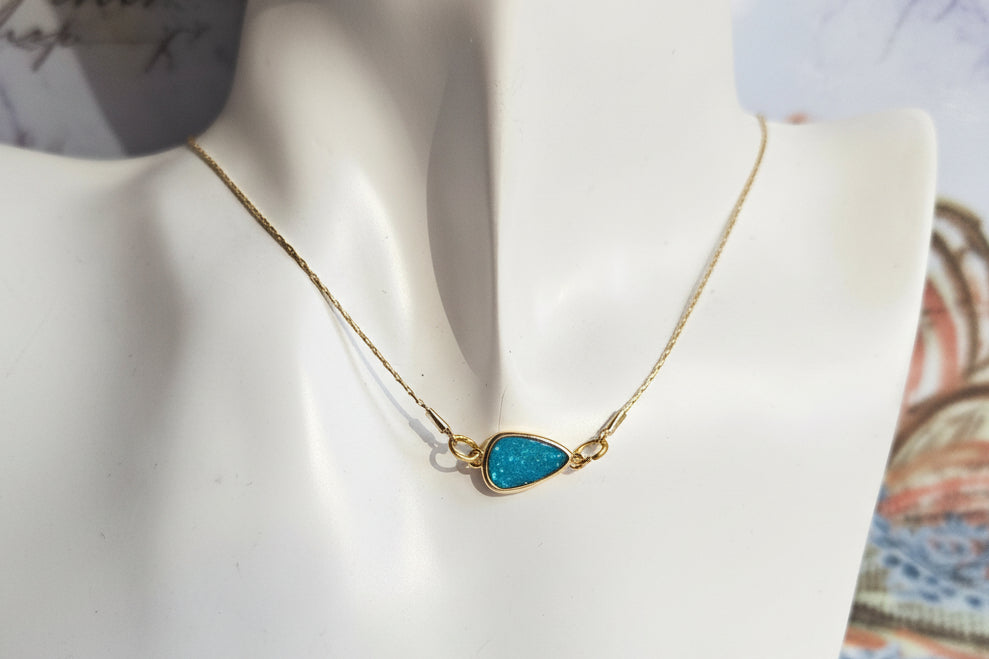 Opal minimalist necklace