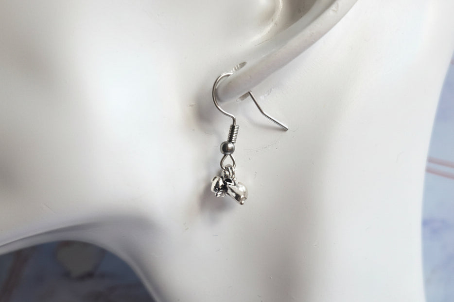 Tiny silver bumblebee Earrings